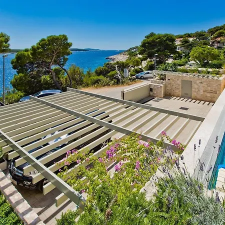 Madeleine Hvar Apartment *